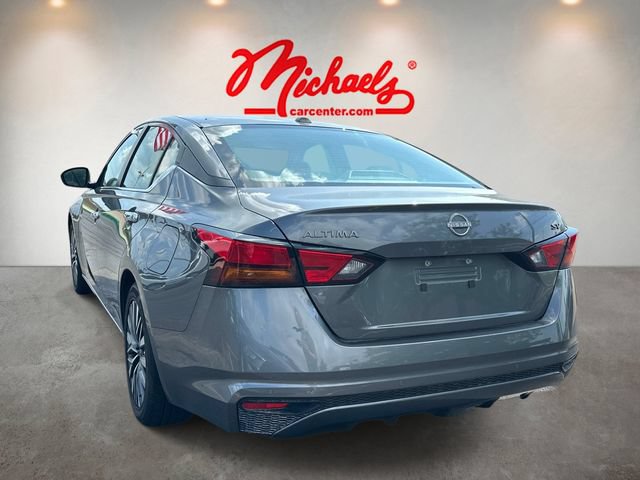 Used 2024 Nissan Altima 2.5 SV FWD image 4
