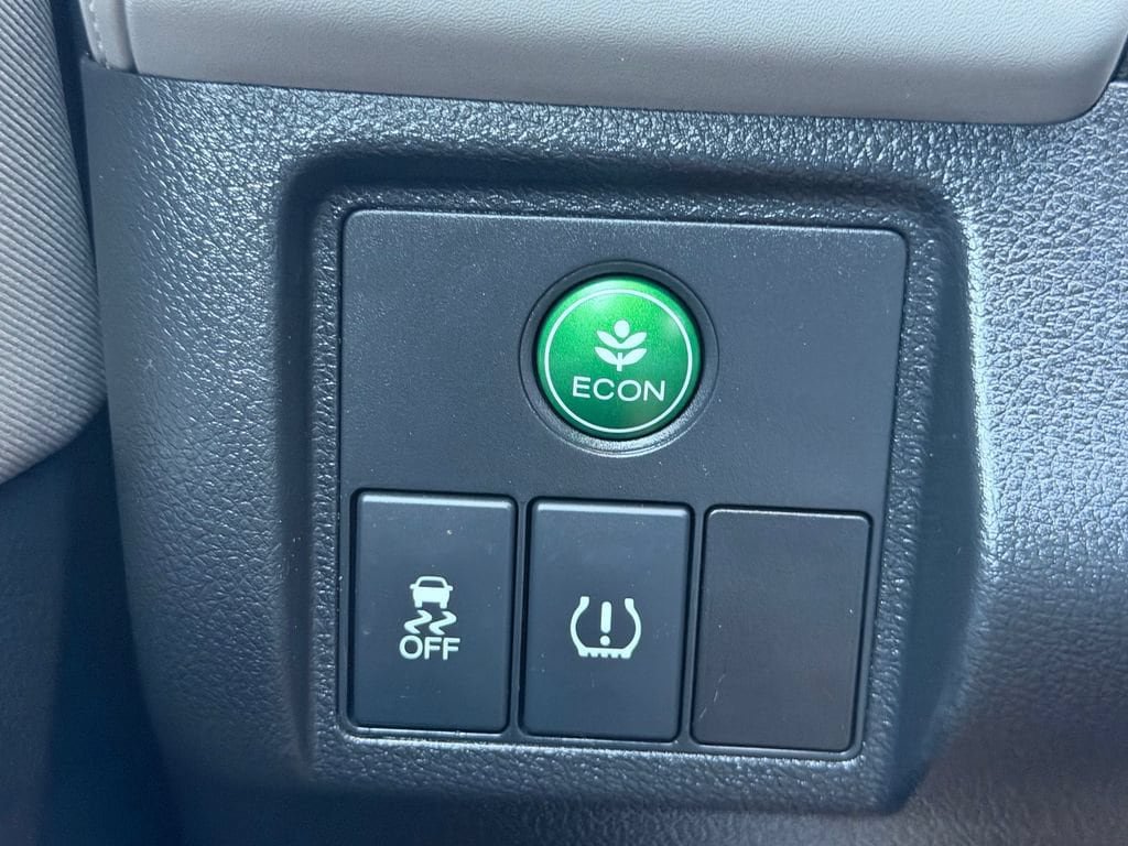 Used 2017 Honda HR-V EX image 26