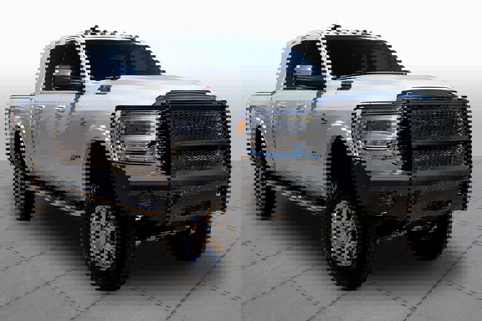 Used 2021 RAM 2500 Laramie w/ Chrome Appearance Group image 3