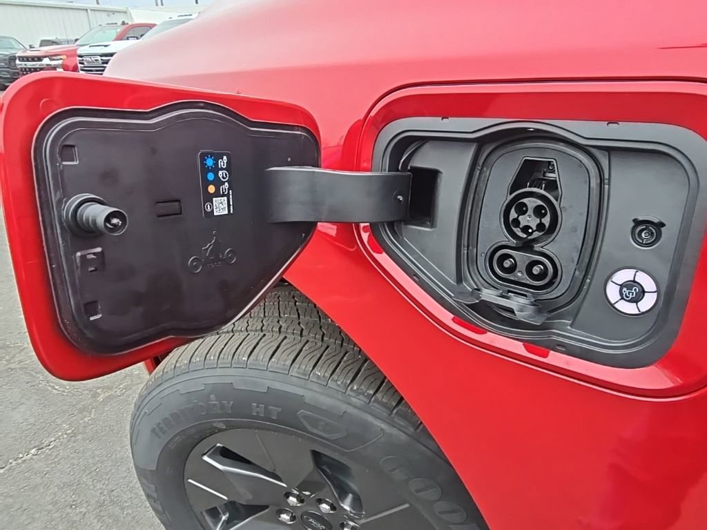 New 2025 Ford F150 Lightning Flash AWD/4WD image 71
