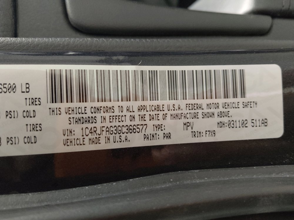 Used 2016 Jeep Grand Cherokee Laredo w/ Quick Order Package 23E image 33