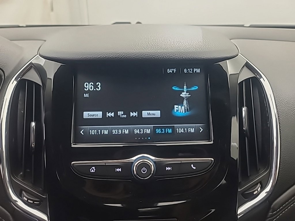 Used 2017 Chevrolet Cruze Premier FWD image 31