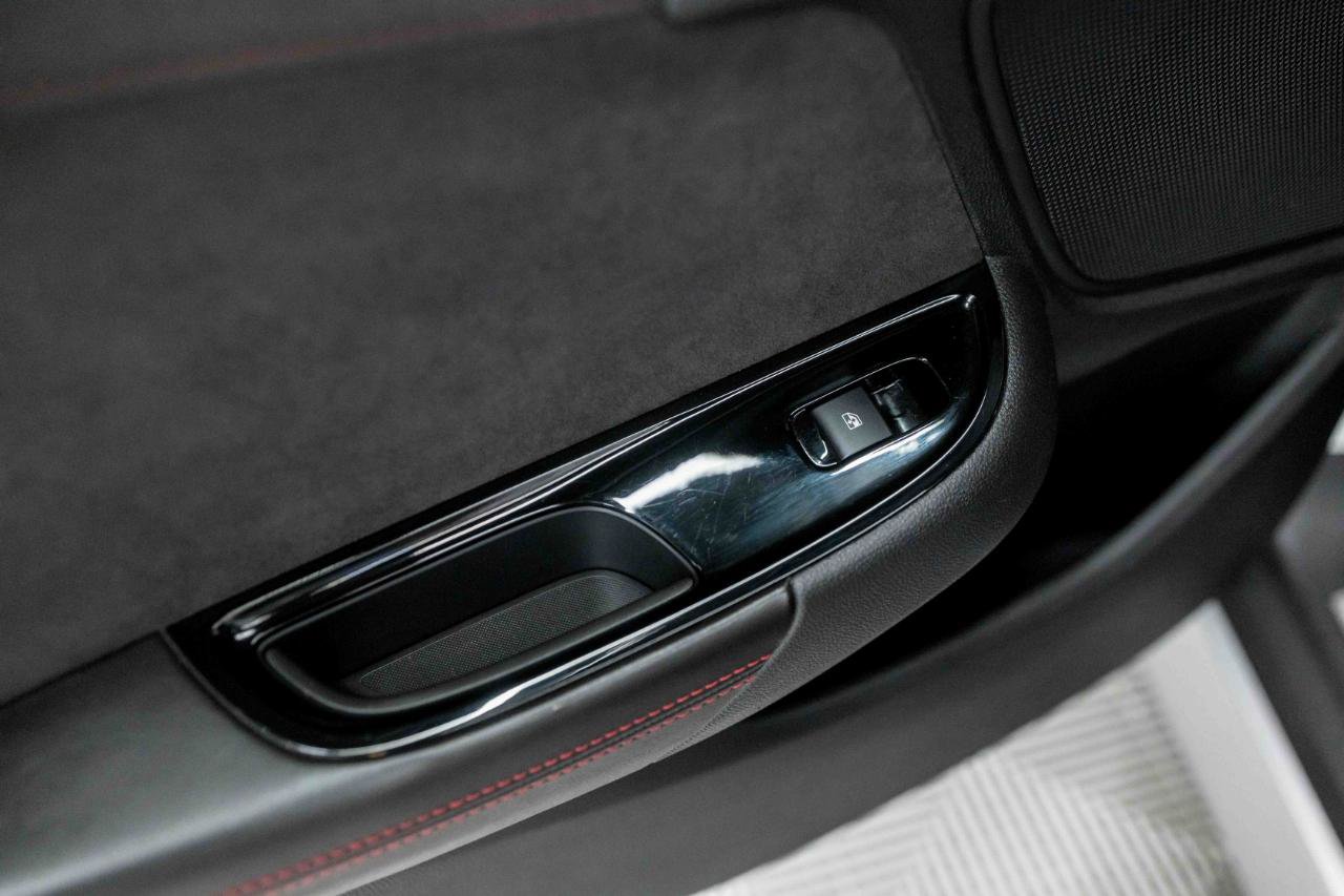 Used 2015 Chevrolet SS RWD image 72