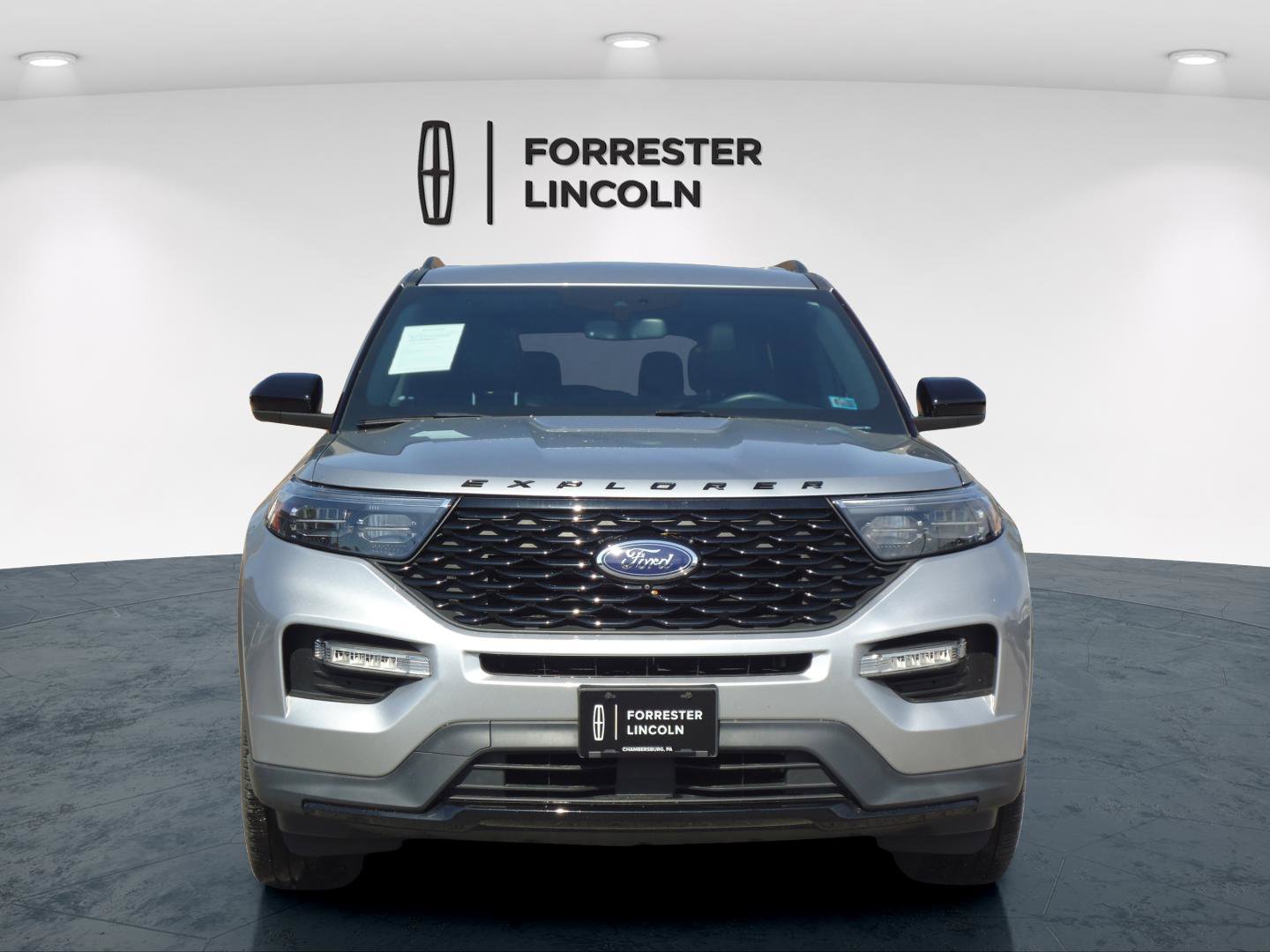 Used 2022 Ford Explorer ST-Line w/ Class IV Trailer Tow Package image 8