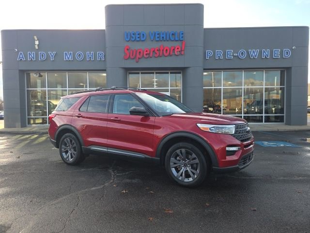 Used 2023 Ford Explorer XLT w/ Equipment Group 202A image 1
