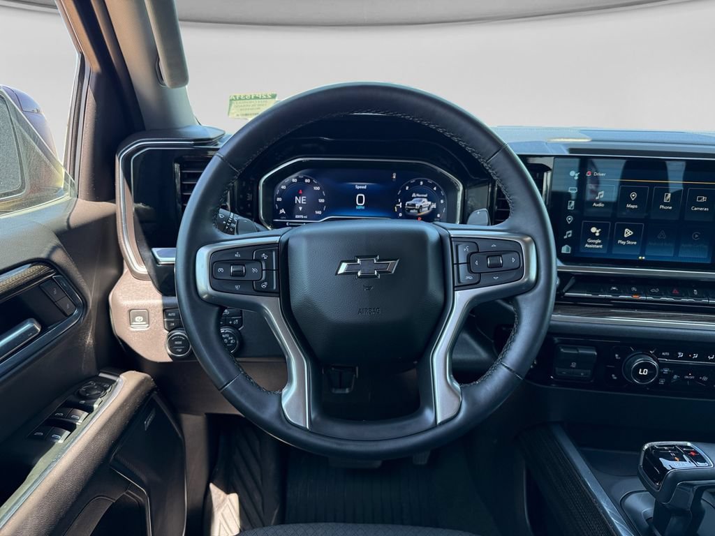 Used 2024 Chevrolet Silverado 1500 LT Trail Boss w/ Convenience Package II AWD/4WD image 14