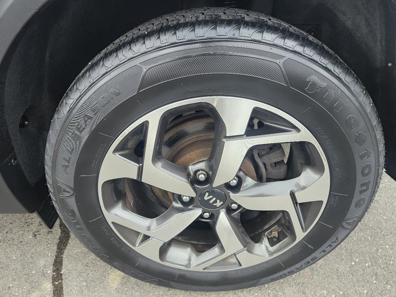 Used 2020 Kia Sportage LX image 14