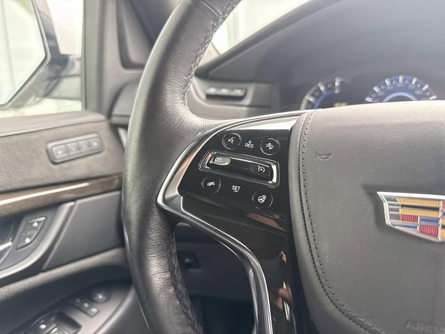 Used 2020 Cadillac Escalade Platinum AWD/4WD image 45