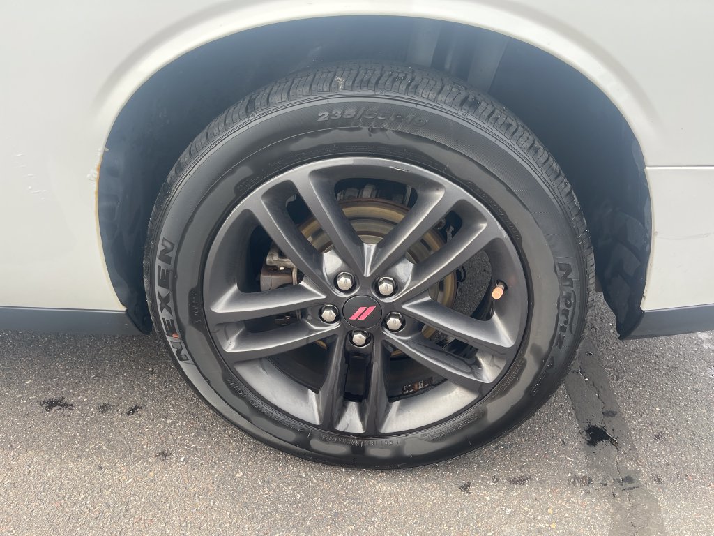 Used 2019 Dodge Challenger GT w/ Blacktop Package AWD/4WD image 10