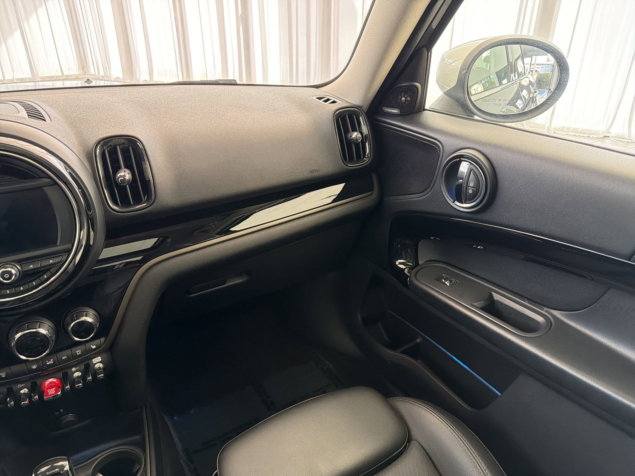 Used 2020 MINI Cooper Countryman S w/ Storage Package FWD image 28