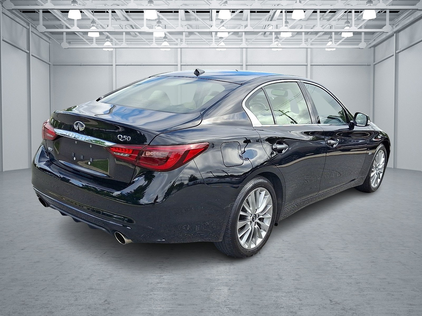 Used 2019 INFINITI Q50 Luxe w/ Essential Package (3.0T Luxe) AWD/4WD image 6