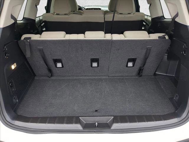 Certified 2025 Subaru Ascent Premium image 6