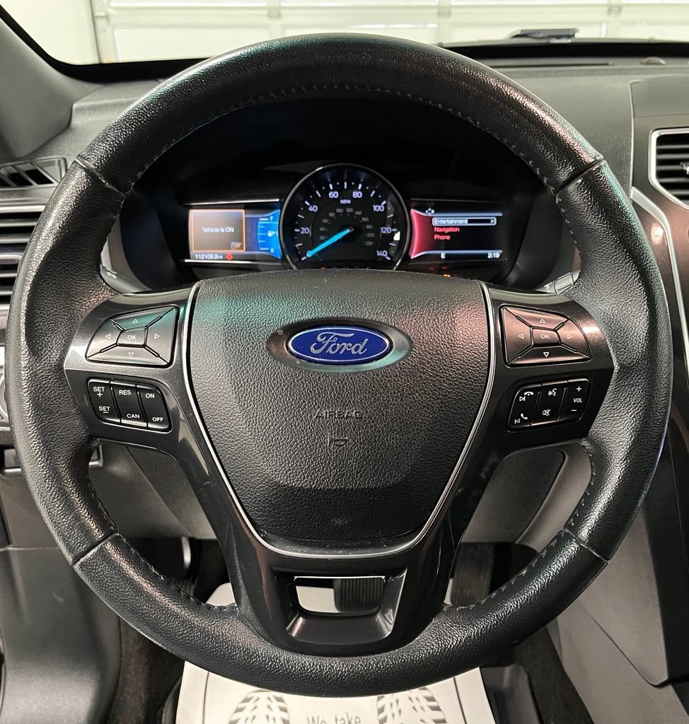 Used 2018 Ford Explorer Limited AWD/4WD image 26