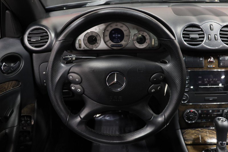 Used 2009 Mercedes-Benz CLK 350 Cabriolet image 48