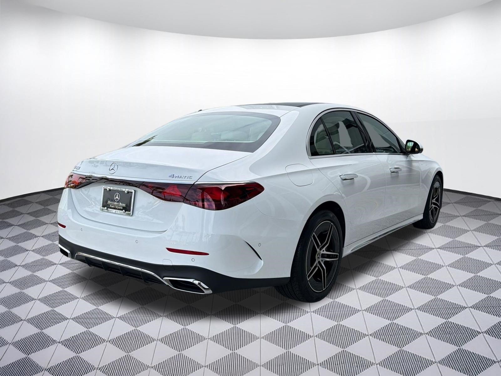 New 2026 Mercedes-Benz E 350 4MATIC Sedan image 9