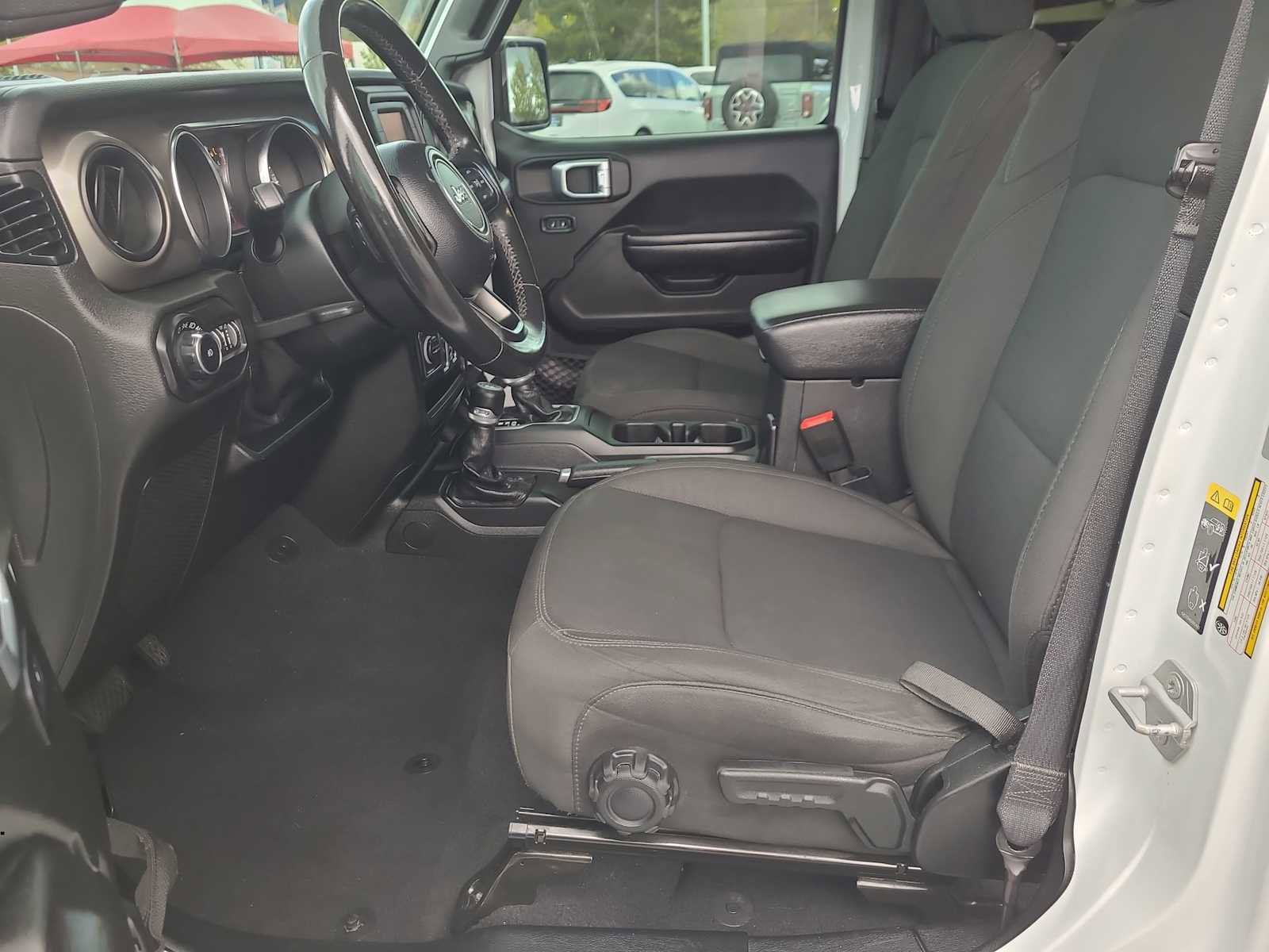 Used 2020 Jeep Wrangler Unlimited Sport S image 19