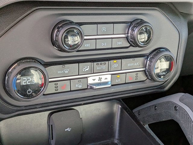 Used 2024 Ford Bronco Big Bend image 13