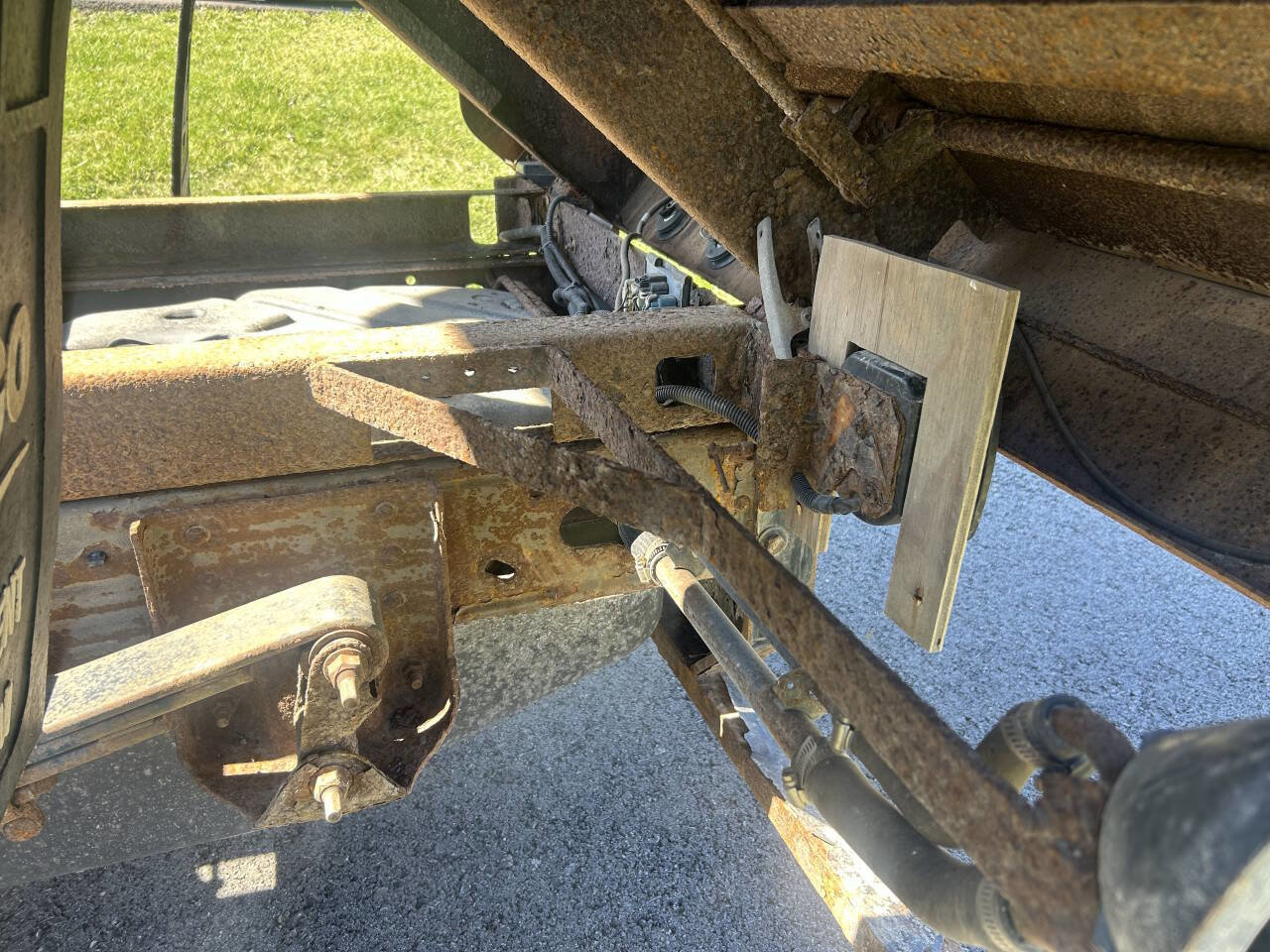 Used 2014 Chevrolet Silverado 3500 W/T w/ Snow Plow Prep Package image 20