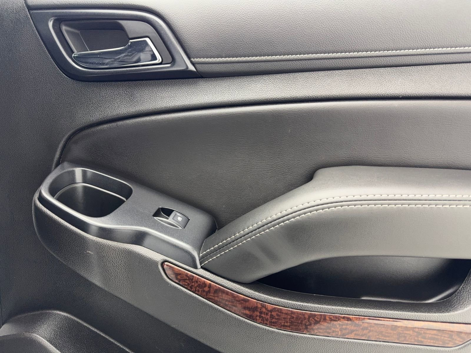 Used 2019 GMC Yukon SLT image 47