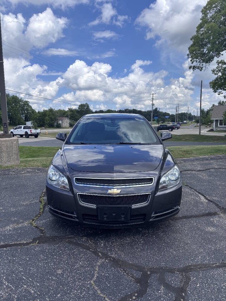 Used 2011 Chevrolet Malibu LT w/ HFV6 Engine Package FWD image 3