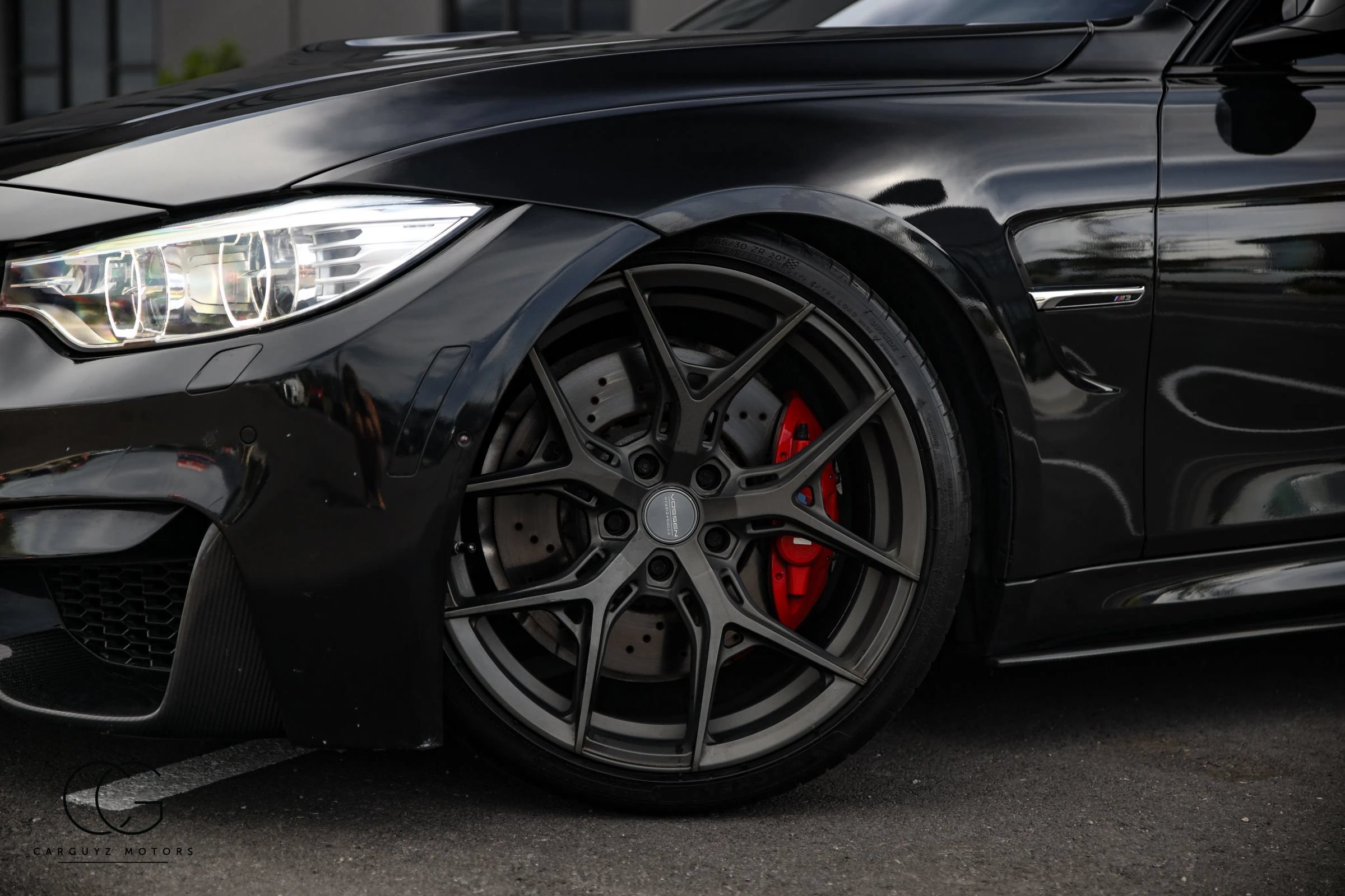 Used 2017 BMW M3 RWD image 7
