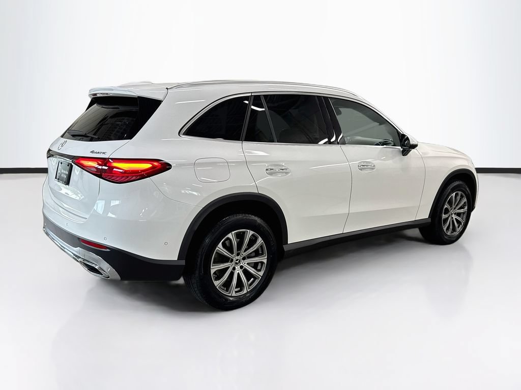 Certified 2026 Mercedes-Benz GLC 300 4MATIC image 5