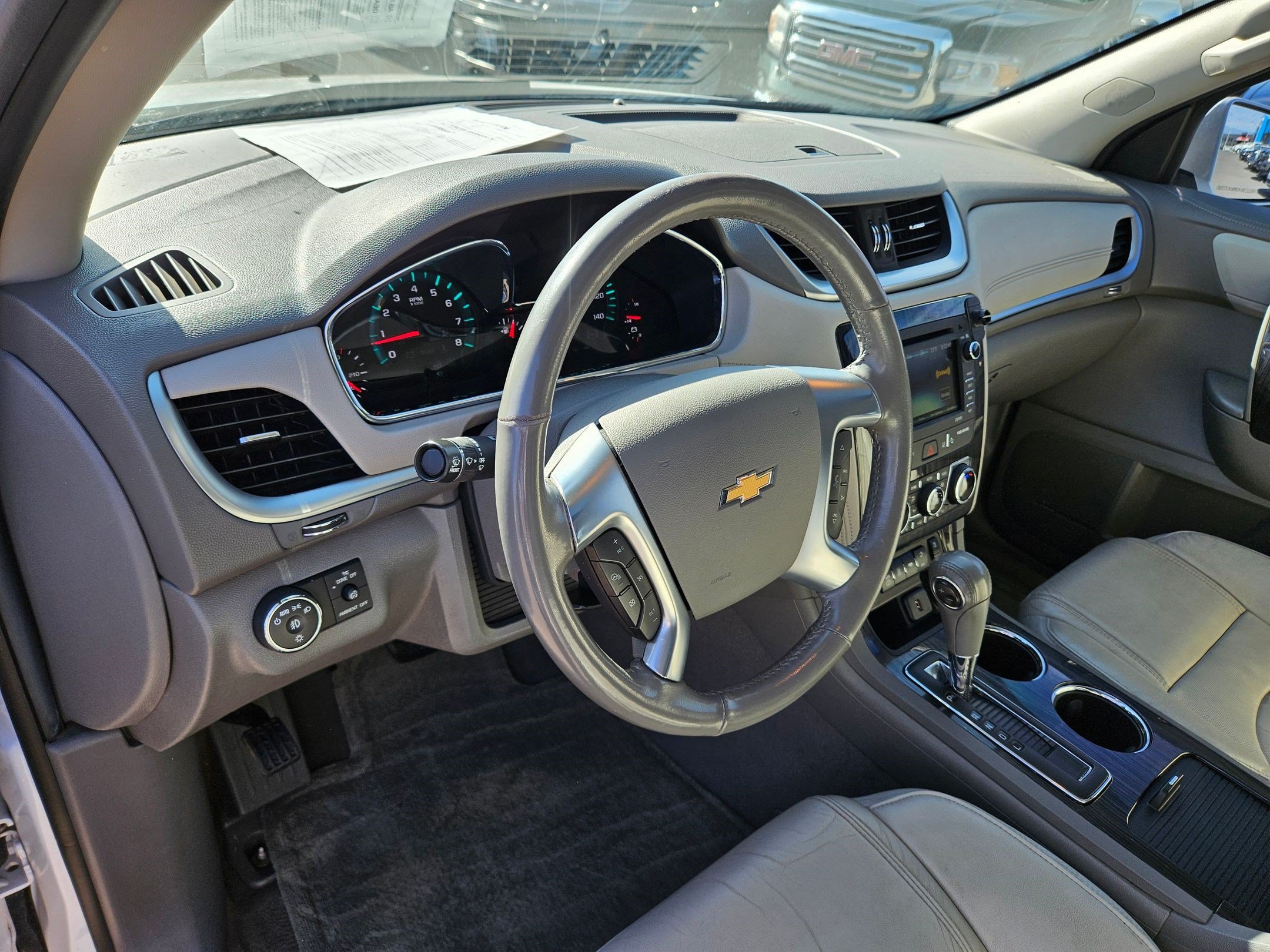 Used 2016 Chevrolet Traverse LTZ AWD/4WD image 14