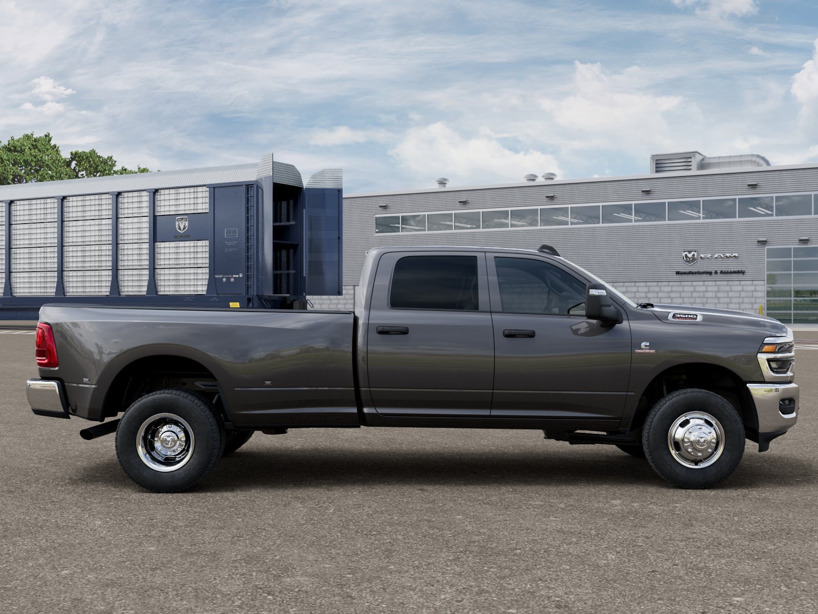 New 2026 RAM 3500 Tradesman AWD/4WD image 26
