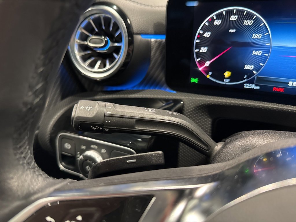 Used 2024 Mercedes-Benz CLA 250 4MATIC image 31