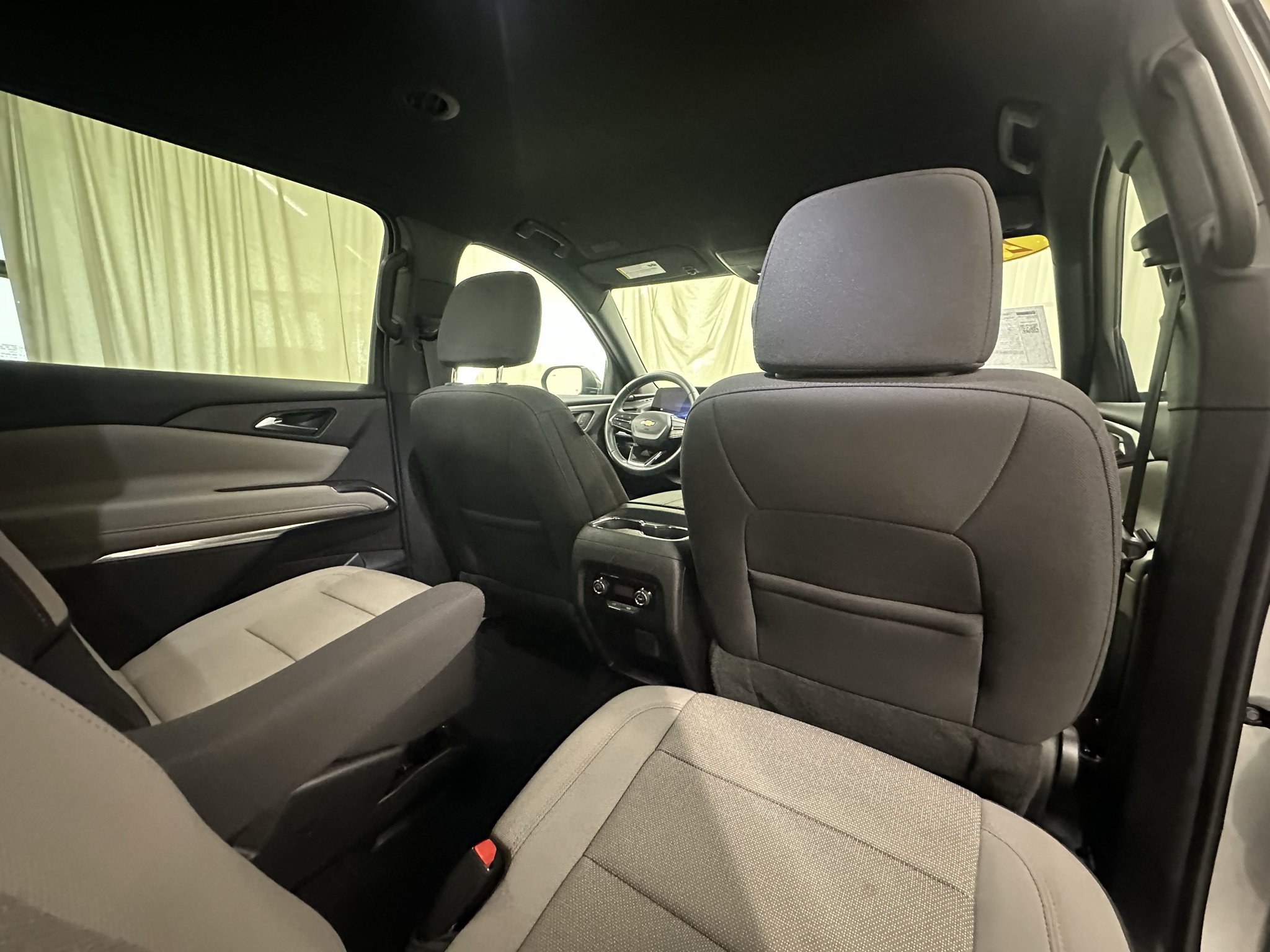 Certified 2026 Chevrolet Traverse LT w/ Driver Confidence Package FWD image 19