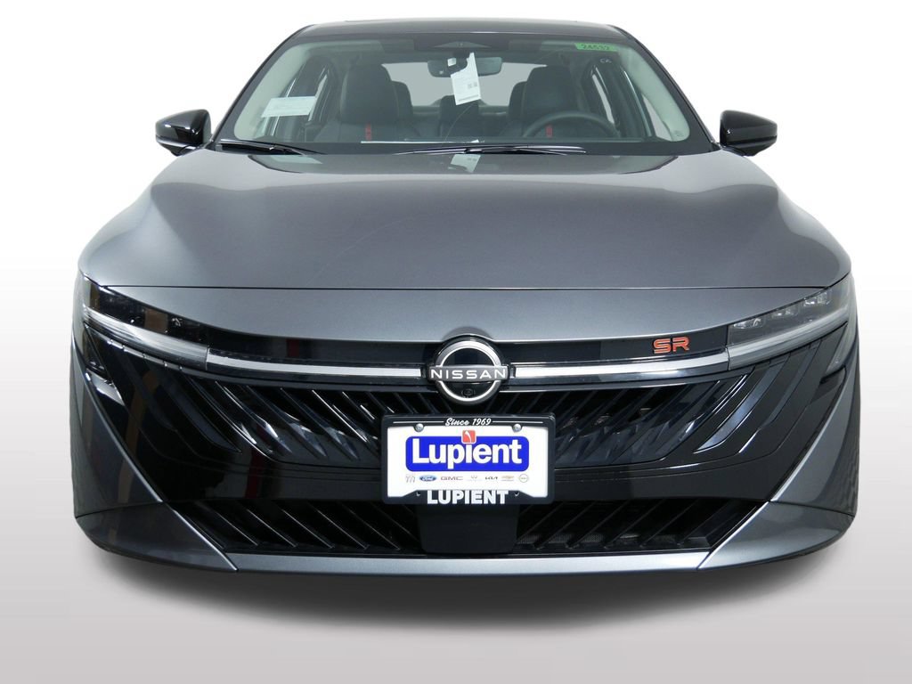 New 2026 Nissan Sentra SR w/ SR Premium Package FWD image 3