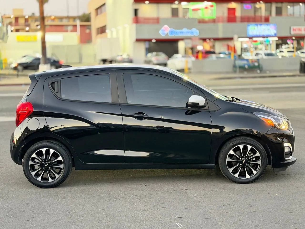 Used 2021 Chevrolet Spark LT w/ Spark Special Edition image 16