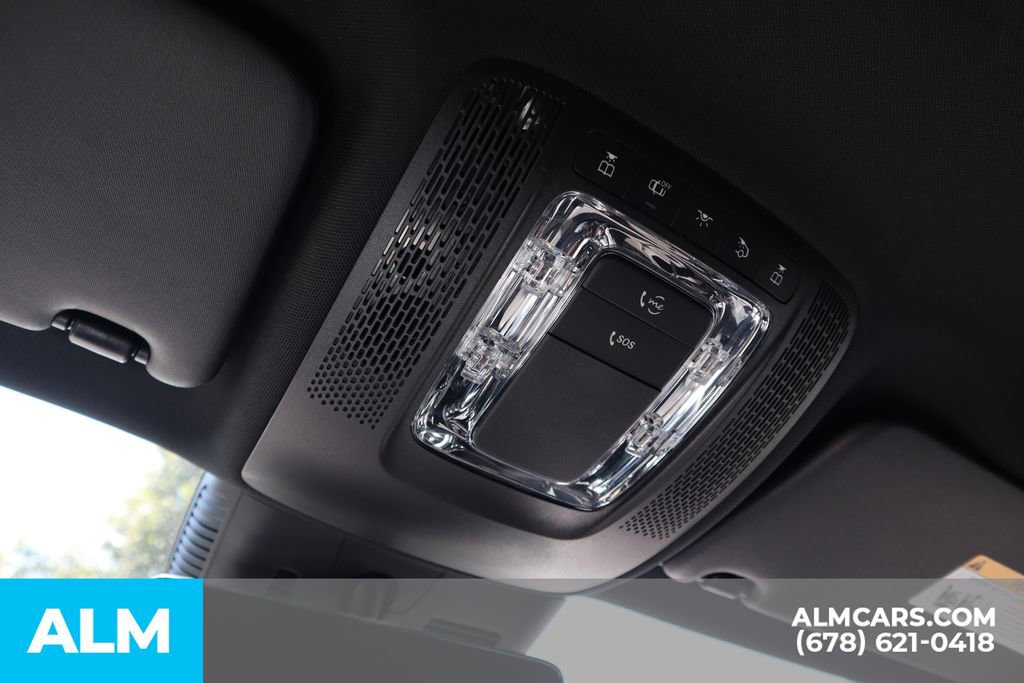 Used 2025 Mercedes-Benz GLA 250 image 38