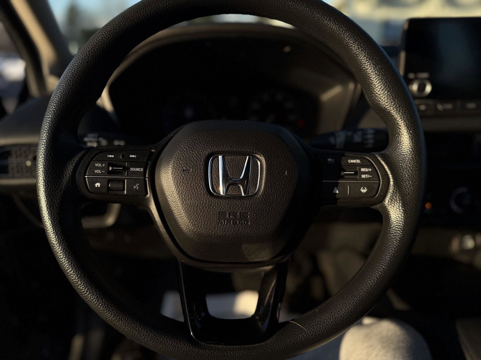 Used 2023 Honda HR-V LX image 14