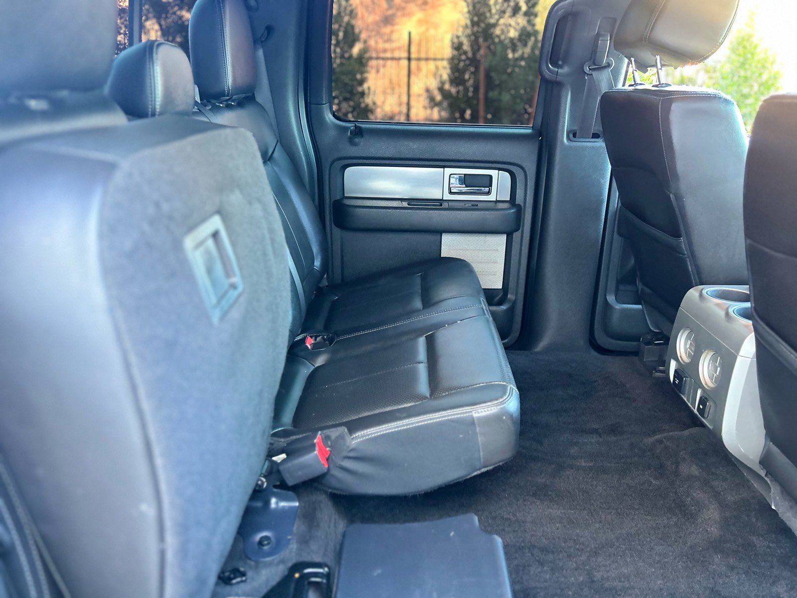 Used 2014 Ford F150 FX4 w/ Equipment Group 402A Luxury AWD/4WD image 20