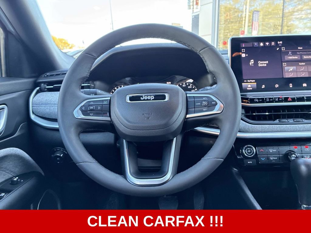 Used 2024 Jeep Compass Latitude AWD/4WD image 18