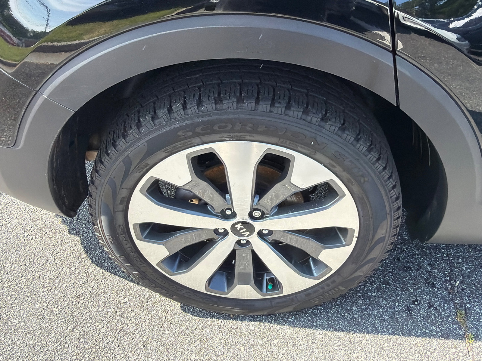 Used 2021 Kia Telluride EX w/ EX Premium Package AWD/4WD image 17