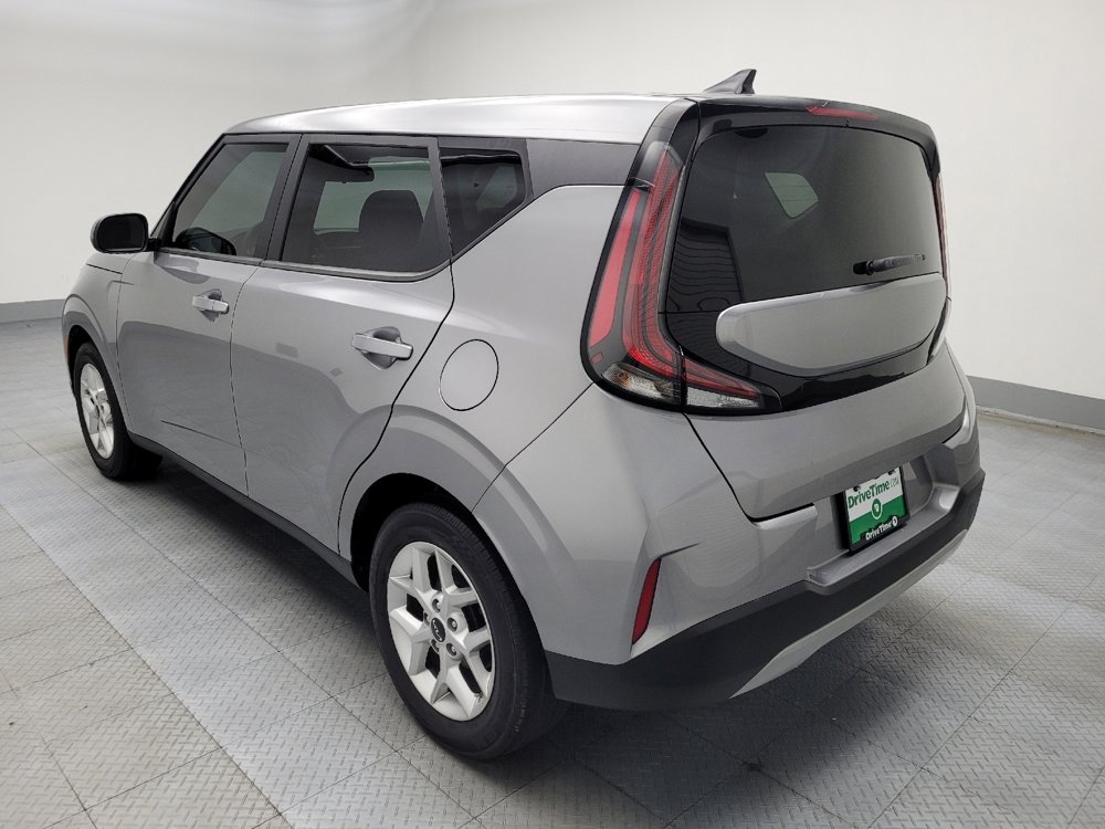 Used 2023 Kia Soul LX w/ LX Technology Package image 5