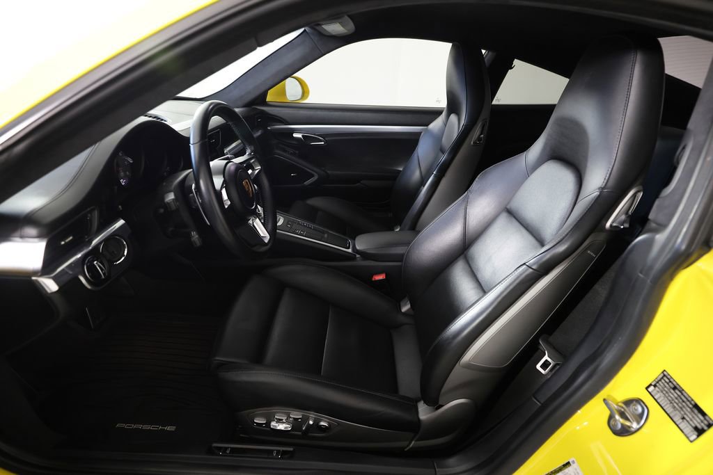 Used 2018 Porsche 911 Carrera S image 13