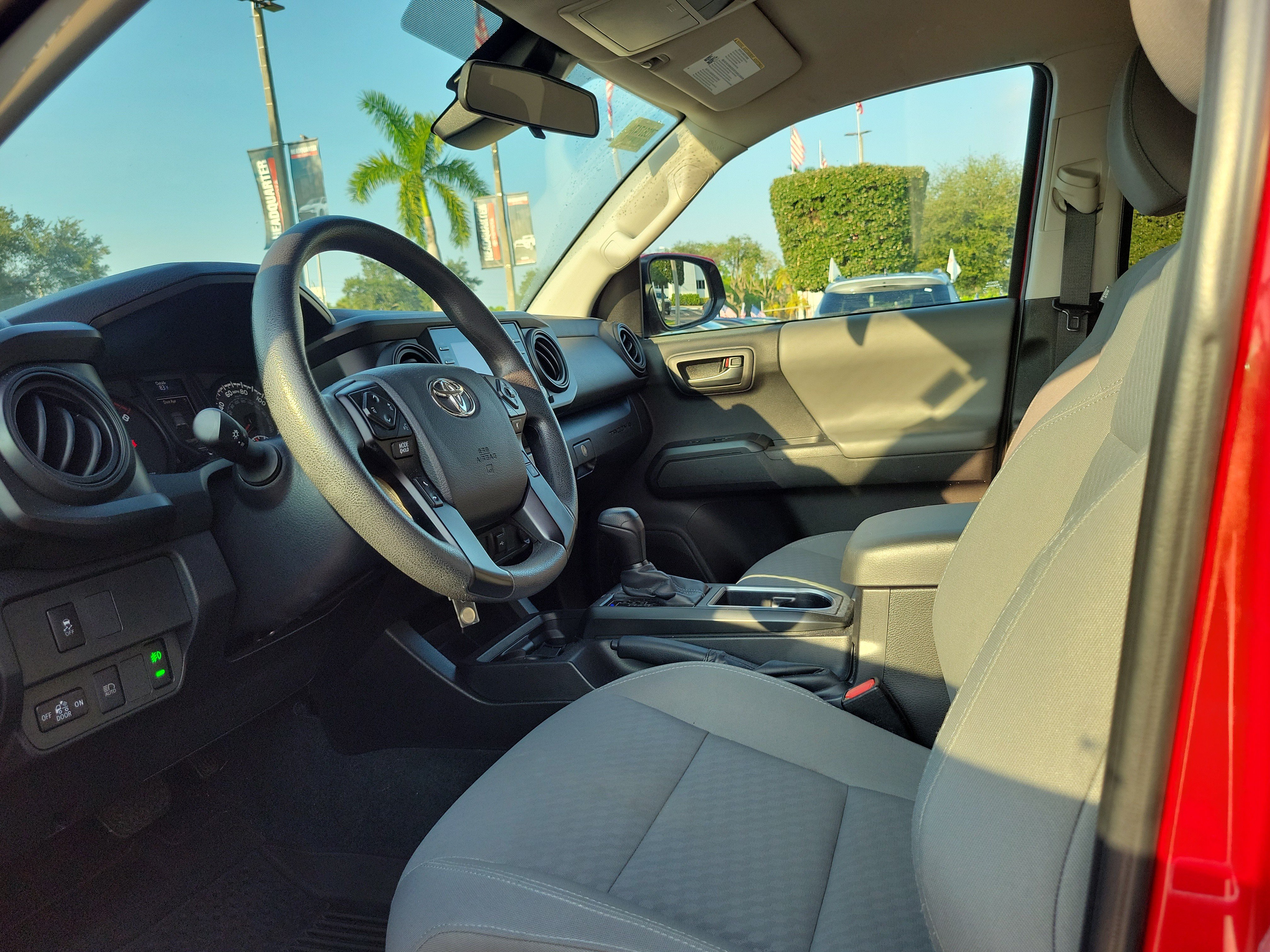Used 2023 Toyota Tacoma SR w/ SR Convenience Package RWD image 19