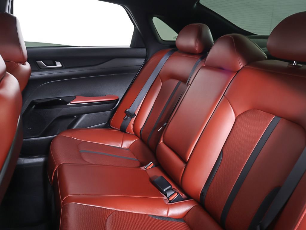 Used 2024 Kia K5 GT-Line w/ GT-Line Premium Package image 32