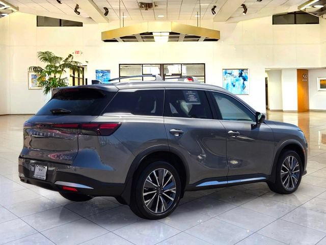 Certified 2026 INFINITI QX60 Luxe w/ Cargo Package AWD/4WD image 5