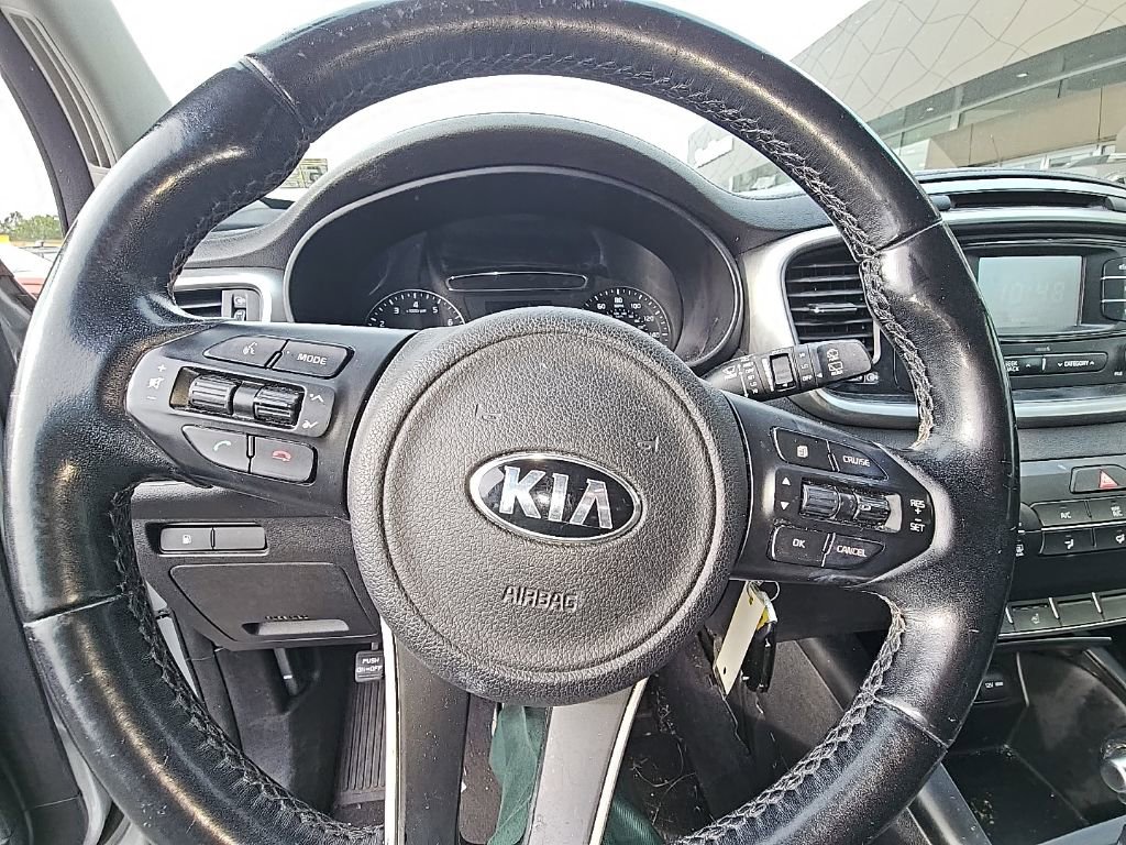Used 2016 Kia Sorento LX w/ LX Convenience Package image 97