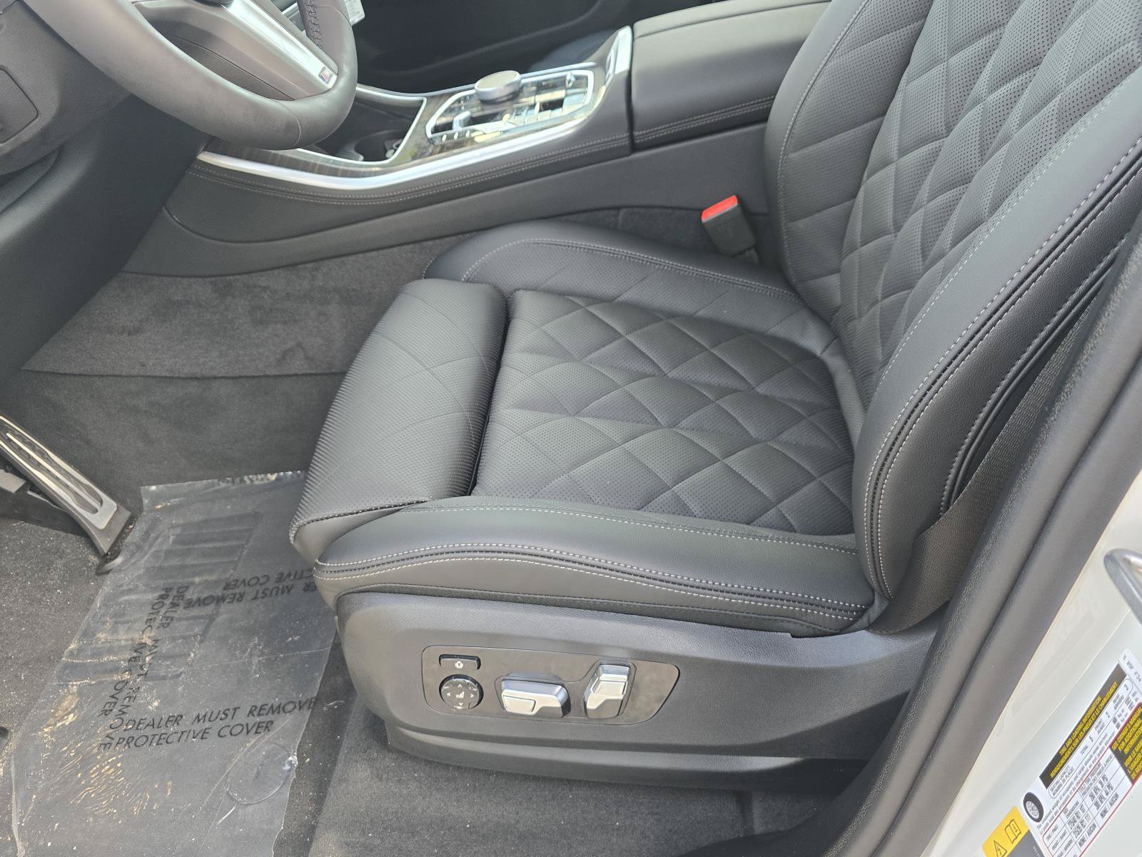 New 2026 BMW X5 xDrive50e w/ M Sport Package AWD/4WD image 16