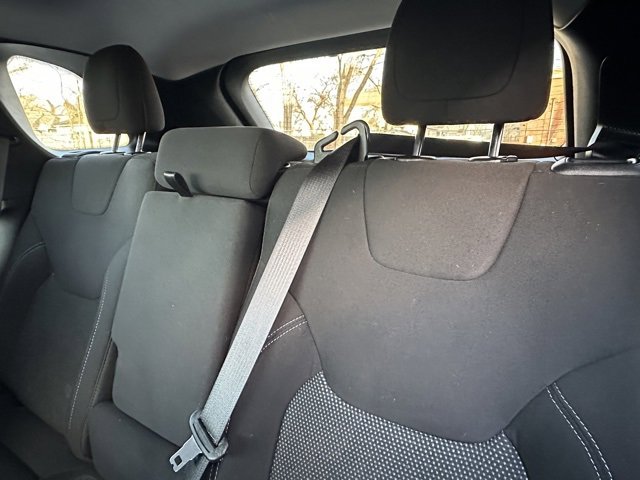 Used 2020 Jeep Cherokee Latitude w/ Cold Weather Group image 30