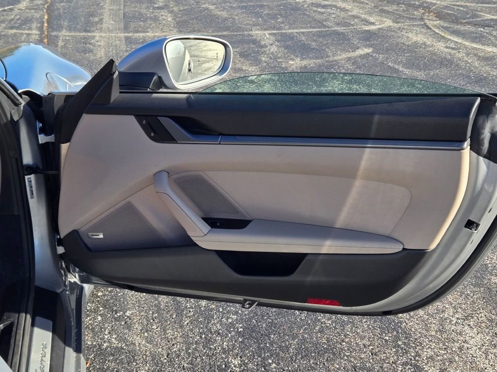 Certified 2025 Porsche 911 Carrera image 37
