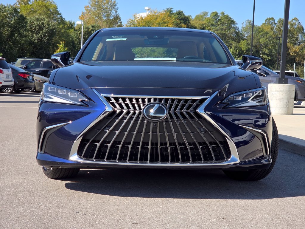 Certified 2025 Lexus ES 300h Ultra Luxury FWD image 3