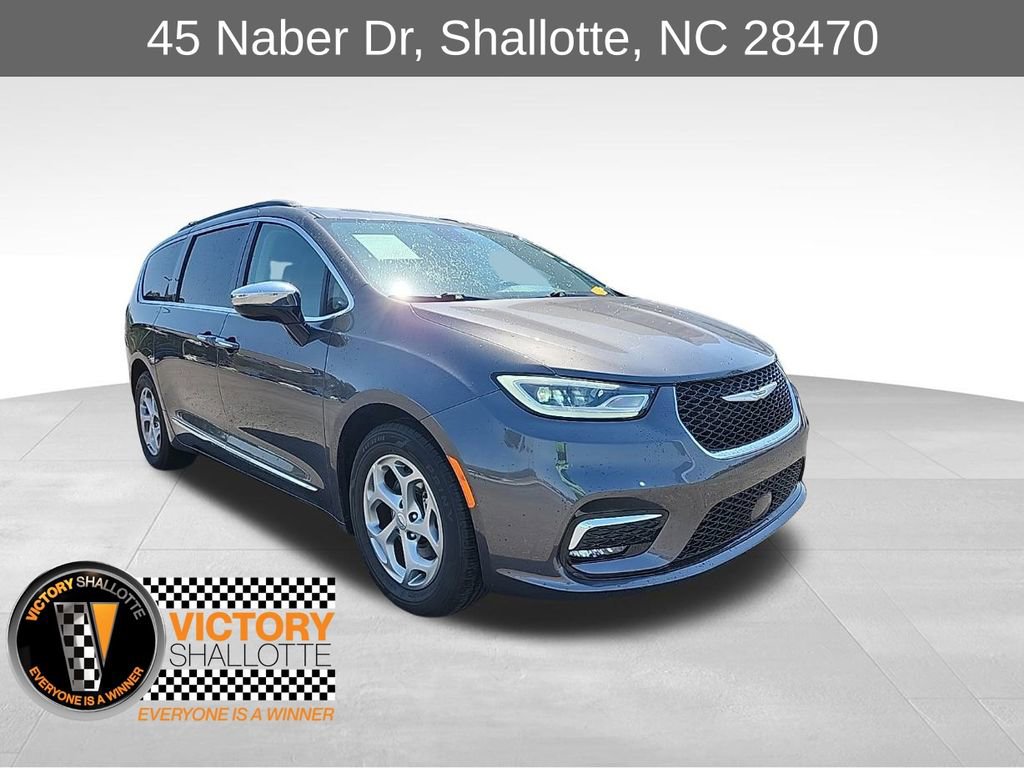 Used 2023 Chrysler Pacifica Limited