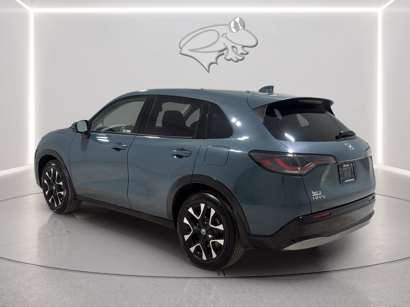Used 2026 Honda HR-V EX-L image 3
