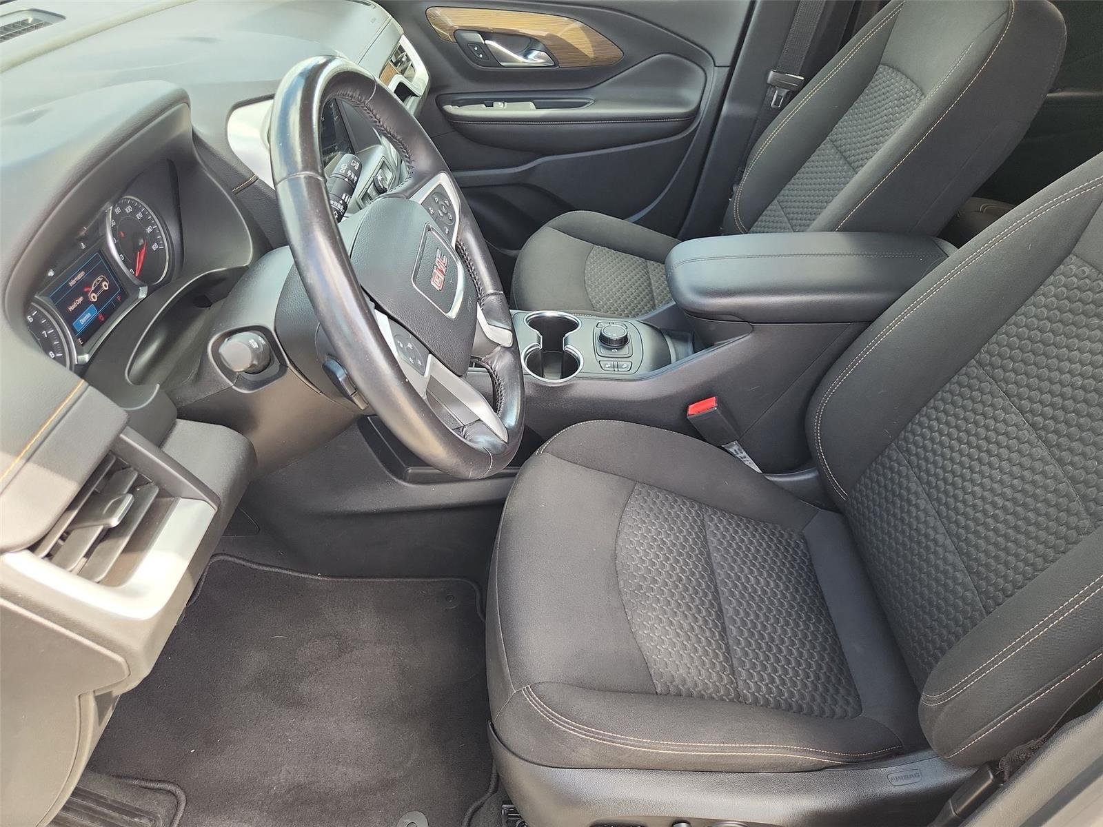 Used 2019 GMC Terrain SLE w/ Driver Convenience Package FWD image 18